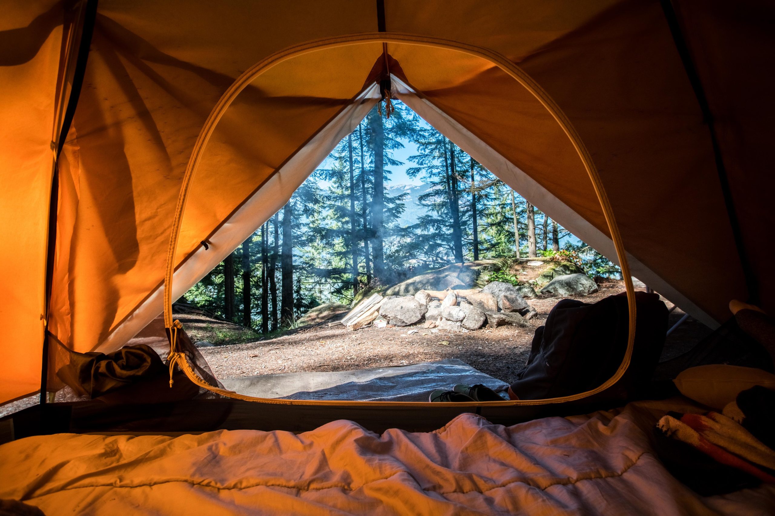 Camping can eine sehr erfrischende Urlaubsalternative für den Sommer sein.